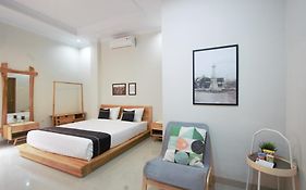 Cendhani Raras Residence